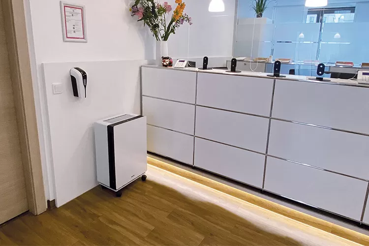 Máy lọc không khí IDEAL – Giữ không gian phòng khám hô hấp luôn sạch và trong lành